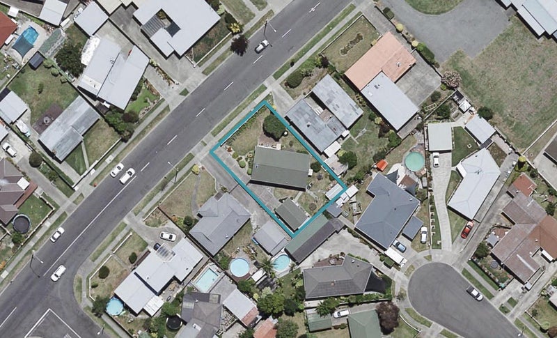 11 York Avenue, Tamatea, Napier - Carousel 1