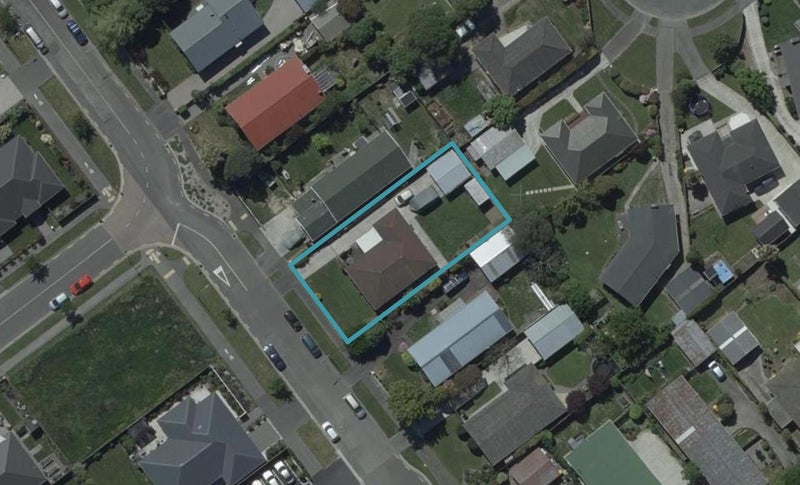 8 Templetons Road, Hillmorton, Christchurch - Carousel 1