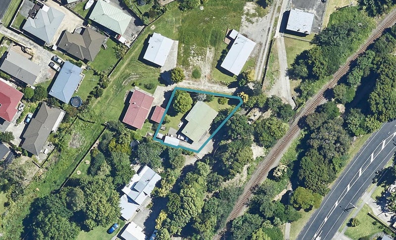 36E Meadowland Street, Matua, Tauranga - Carousel 1