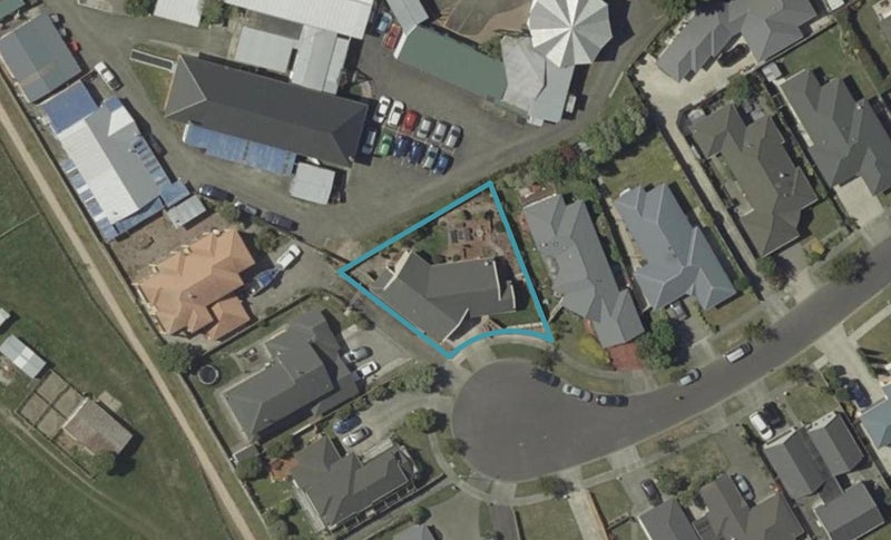 16 Rose Place, Awapuni, Palmerston North - Carousel 1
