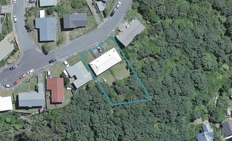 49 Victory Avenue, Karori, Wellington - Carousel 1