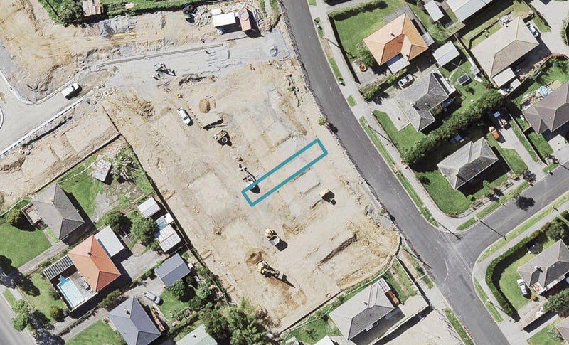 148B Leybourne Circle, Glen Innes, Auckland - Carousel 1