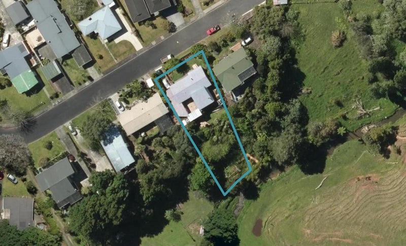21 Huia Street, Whau Valley, Whangarei - Carousel 1