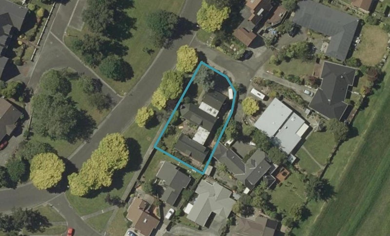 73 Waterloo Crescent, Hokowhitu, Palmerston North - Carousel 1