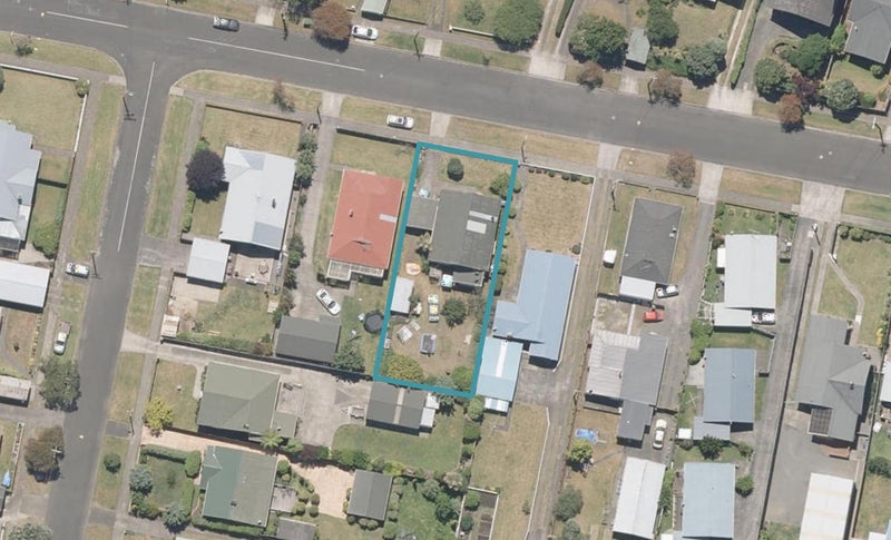 83 Gonville Avenue, Gonville, Whanganui - Carousel 1