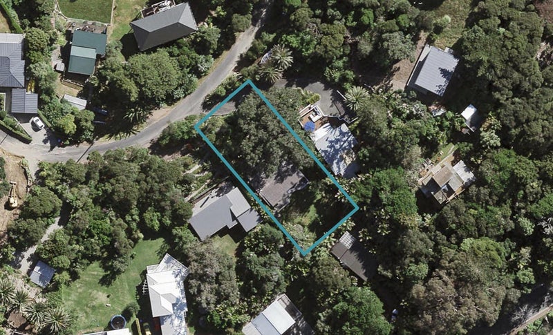 24 Tiri View Road, Palm Beach, Waiheke Island - Carousel 1