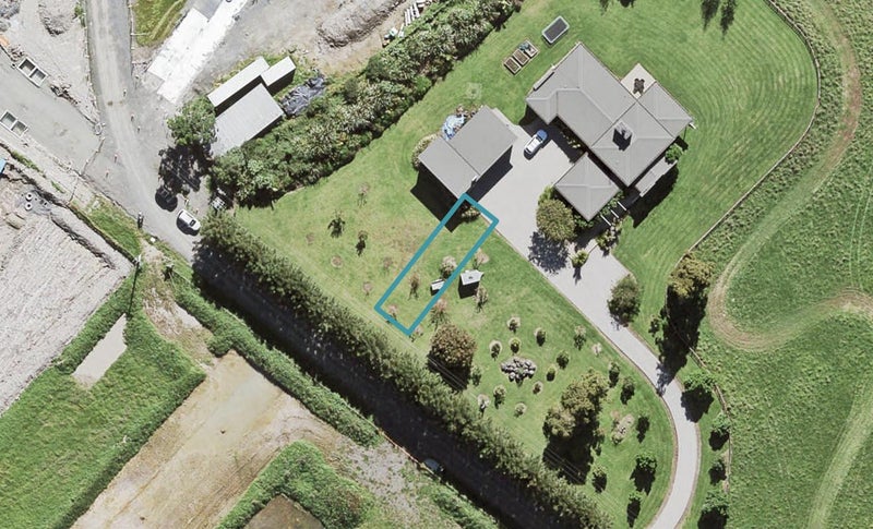 32 Tahingamanu Road, Hobsonville, Auckland - Carousel 1
