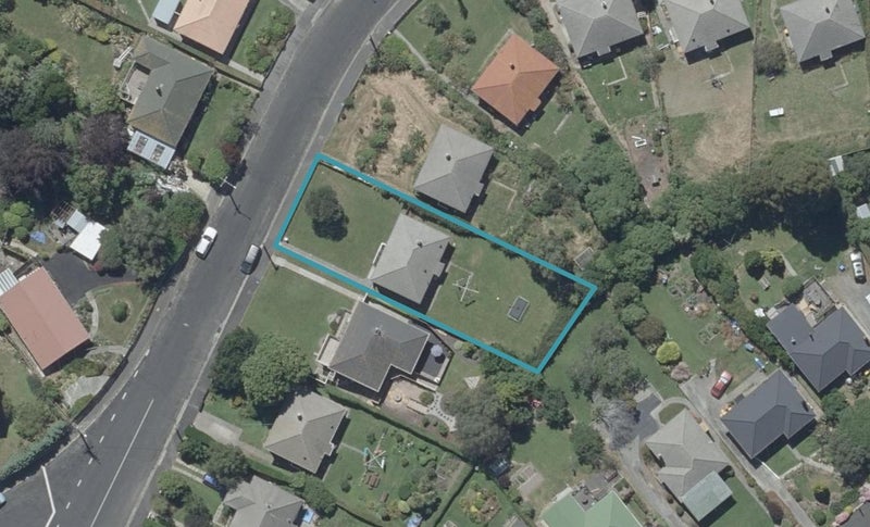 18 Hillary Street, Liberton, Dunedin - Carousel 1