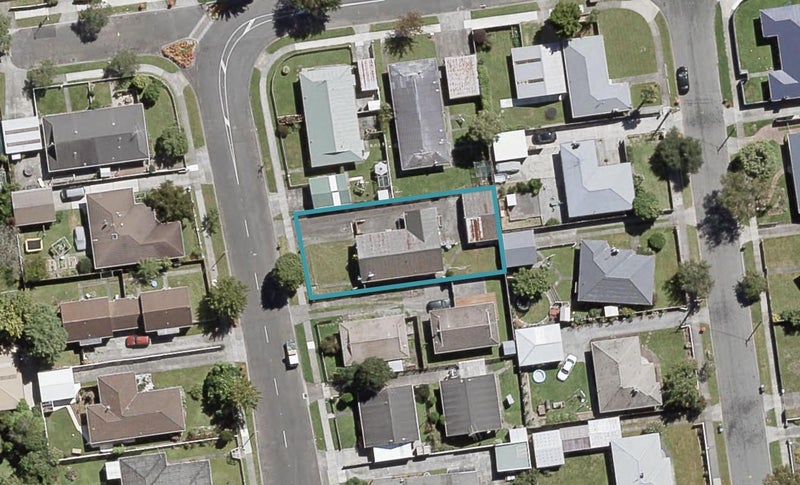 54 Henry Street, Ebdentown, Upper Hutt - Carousel 1