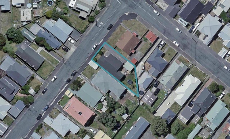 18 Torridon Road, Miramar, Wellington - Carousel 1