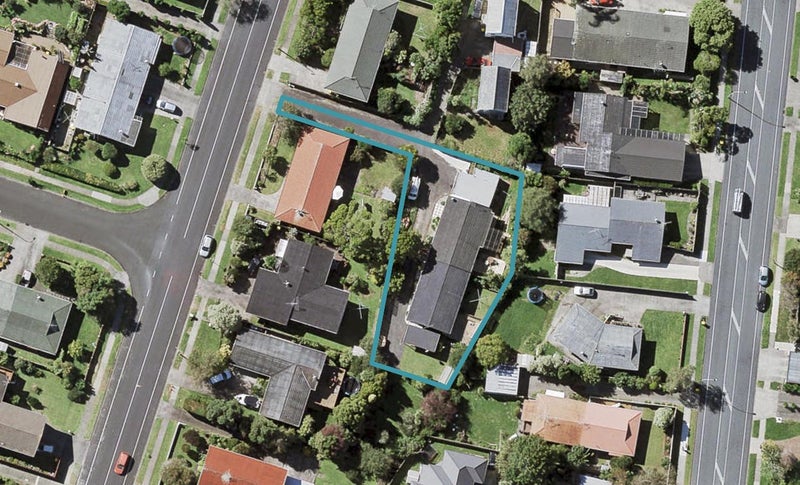 2/83 Meadway, Sunnyhills, Auckland - Carousel 1
