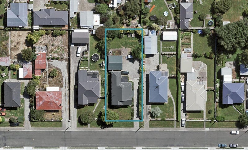 54 Elgin Street, Grasmere, Invercargill - Carousel 1