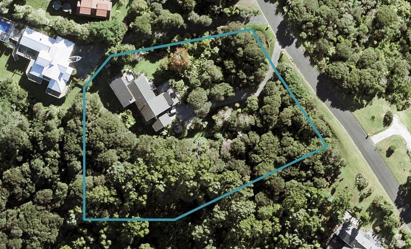 125 Brick Bay Drive, Sandspit, Warkworth - Carousel 1