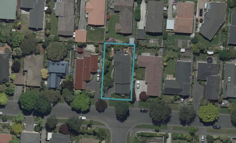 10 Highland Place, Avonhead, Christchurch - Carousel 1