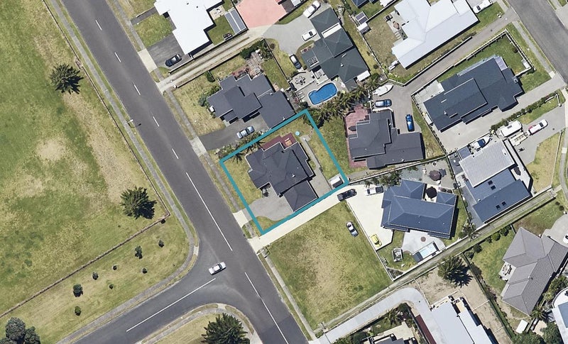 30 Ocean View Road, Coastlands, Whakatane - Carousel 1