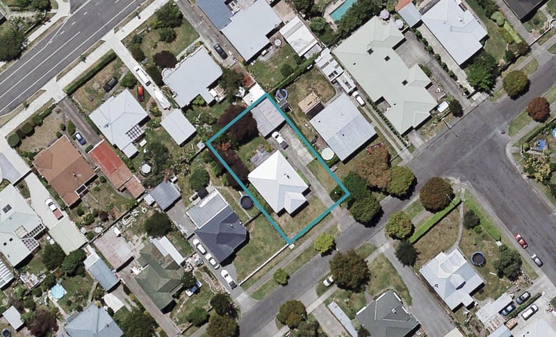303 Beresford Street, Saint Leonards, Hastings - Carousel 1