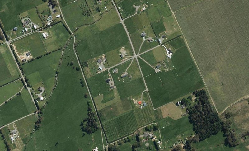 2621 State Highway 63, Blenheim - Carousel 1