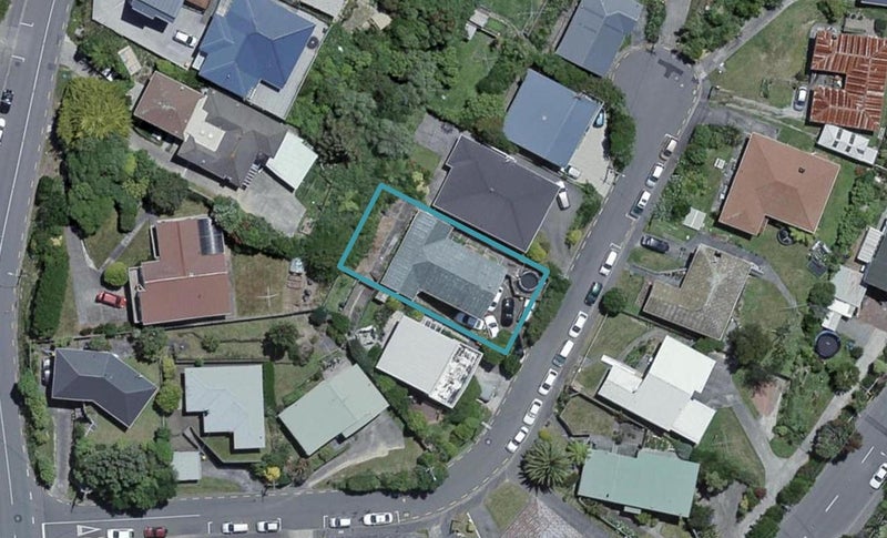 9 Angell Street, Johnsonville, Wellington - Carousel 1