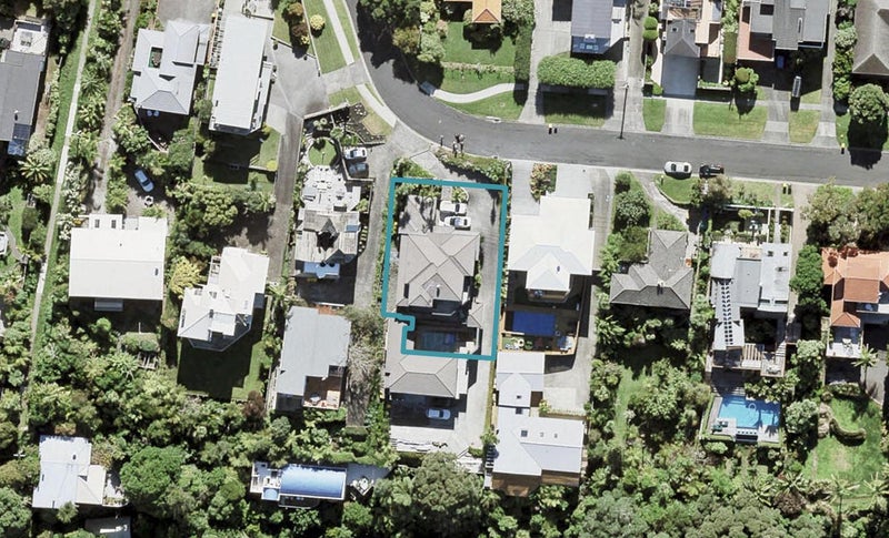 5 Clifton Road, Browns Bay, Auckland - Carousel 1