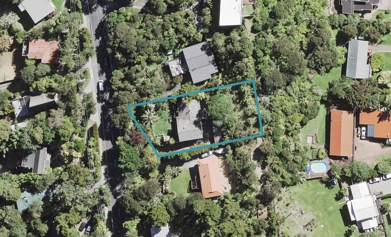 16 Victory Road, Laingholm, Auckland - Carousel 1
