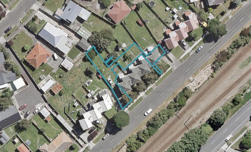 2/92 Oxford Terrace, Epuni, Lower Hutt - Carousel 1