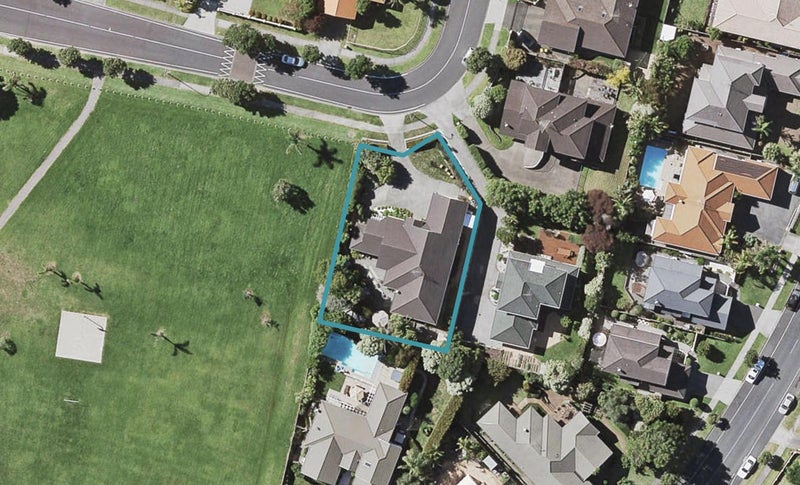 15 Annalong Road, Dannemora, Auckland - Carousel 1