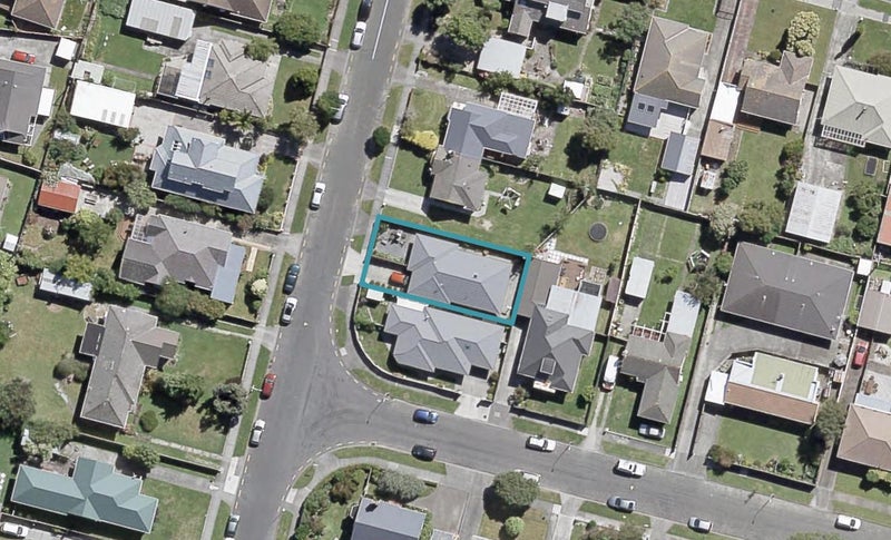 9 Craddock Street, Waterloo, Lower Hutt - Carousel 1
