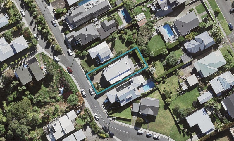 19 Tizard Road, Birkenhead, Auckland - Carousel 1