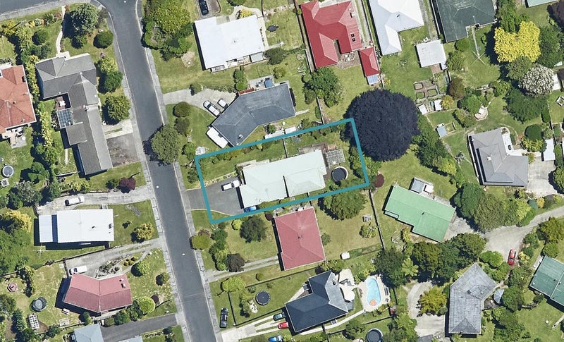11 Kauri Street, Hillcrest, Rotorua - Carousel 1