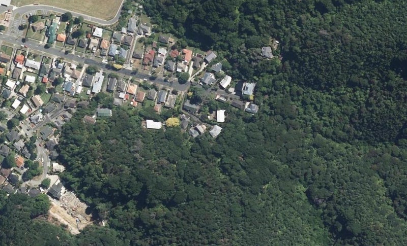 233 Whites Line East, Waiwhetū, Lower Hutt - Carousel 1