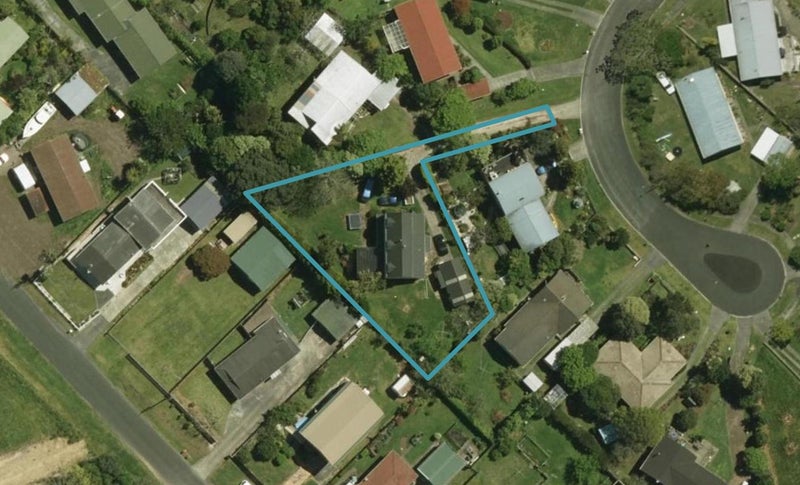 14 Gannet Place, One Tree Point - Carousel 1