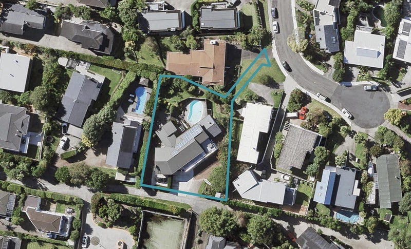 107A East Coast Road, Castor Bay, Auckland - Carousel 1