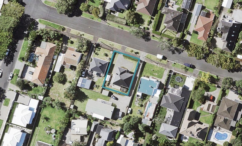 7 Colchester Avenue, Glendowie, Auckland - Carousel 1