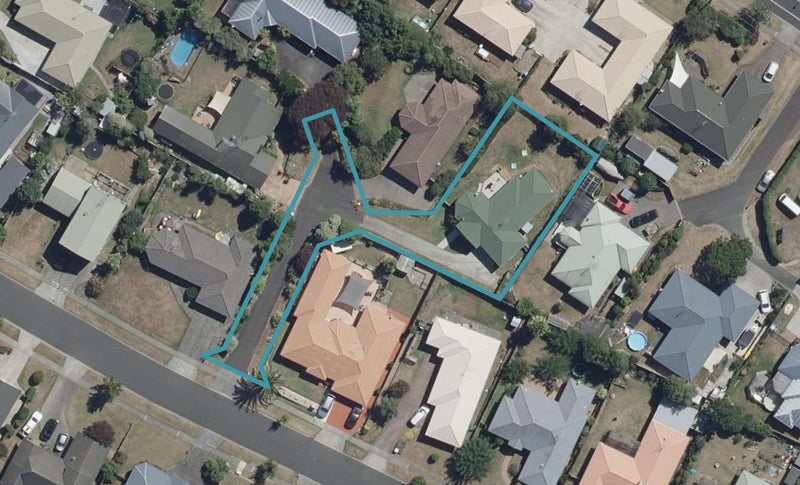 38 Ayrshire Drive, Grandview Heights, Hamilton - Carousel 1