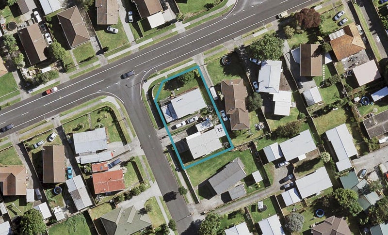 2/2 Templeton Place, Clendon Park, Manukau - Carousel 1