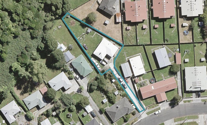 50 Delaney Drive, Stokes Valley, Lower Hutt - Carousel 1