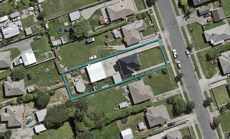 10 Lyon Street, Glengarry, Invercargill - Carousel 1