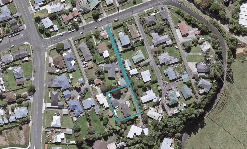 14B Saxton Road, Upper Vogeltown, New Plymouth - Carousel 1