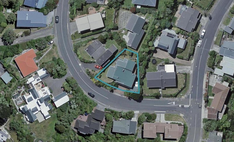 11 Gurkha Crescent, Khandallah, Wellington - Carousel 1