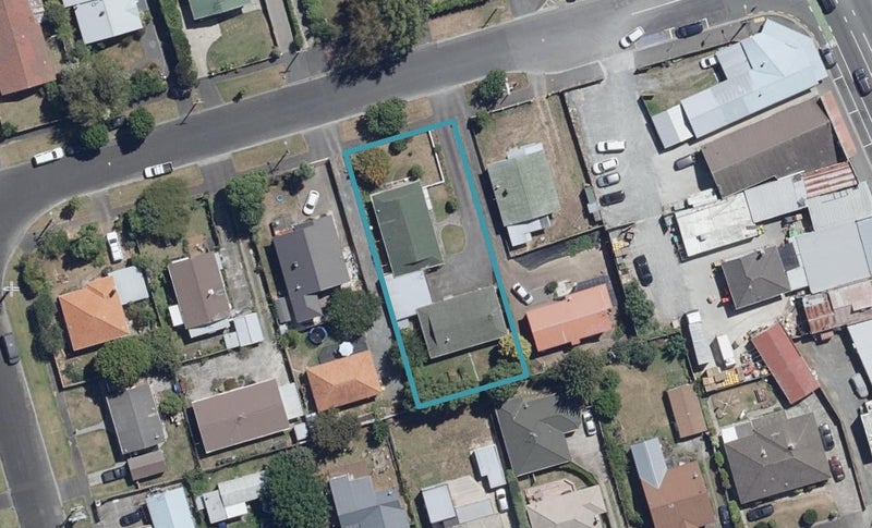 5 Howden Road, Fairfield, Hamilton - Carousel 1
