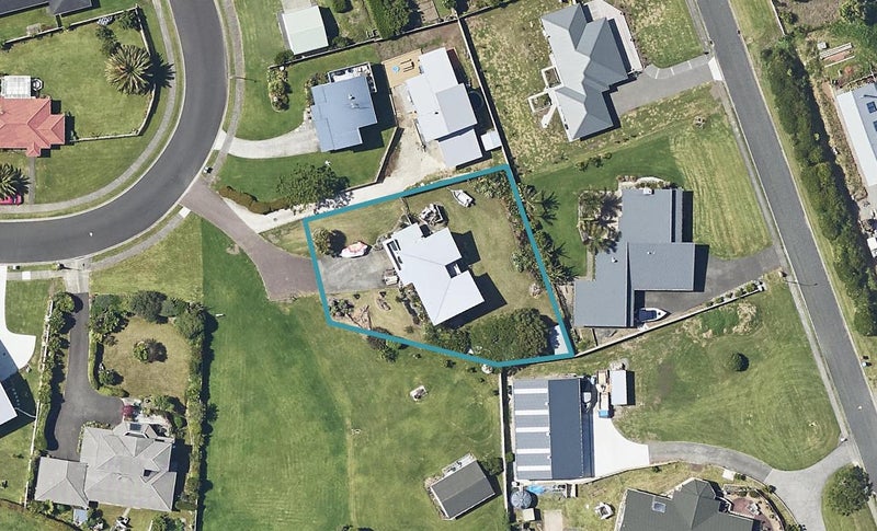 9 Athenree Heights, Athenree, Waihi Beach - Carousel 1