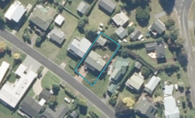 9 Nisbet Terrace, Kinloch, Taupō - Carousel 1