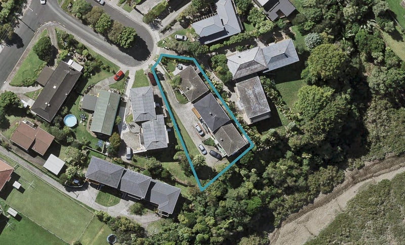 1/25 Waitemata Road, Hauraki, Auckland - Carousel 1