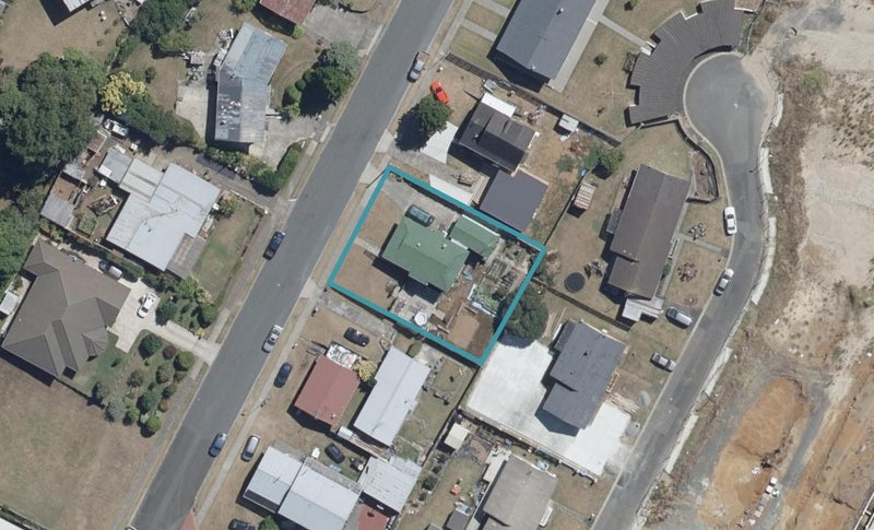 7 Goodwin Terrace, Temple View, Hamilton - Carousel 1