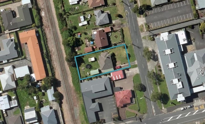 1 Islington Street, Kensington, Whangarei - Carousel 1
