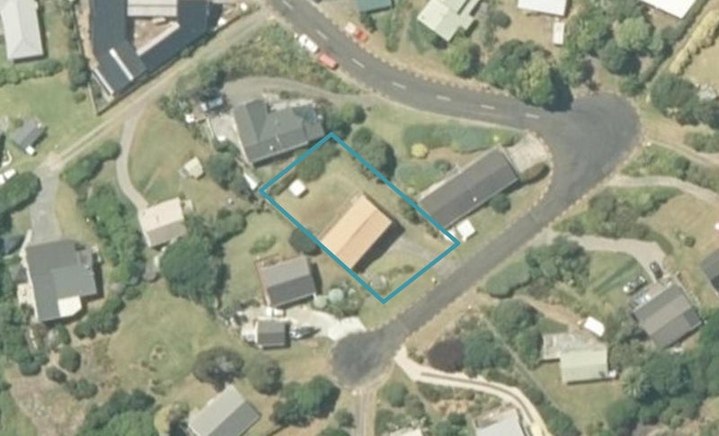 52 Pye Place, Hot Water Beach, Whitianga - Carousel 1