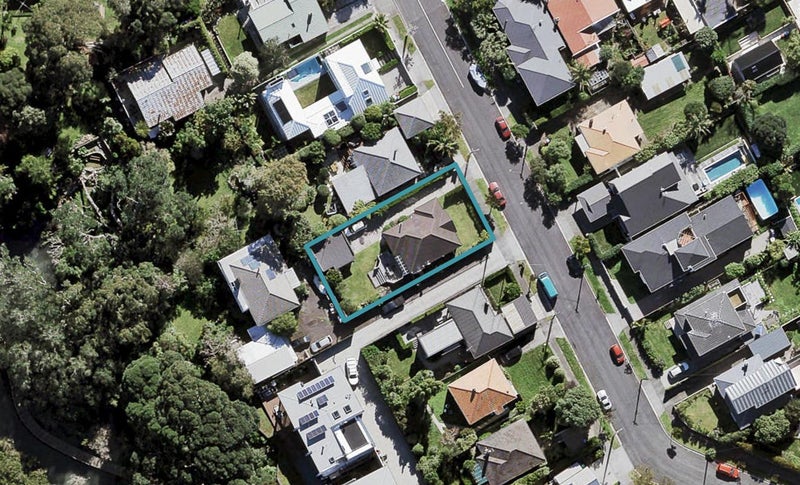54 Sunny Brae Crescent, Westmere, Auckland - Carousel 1
