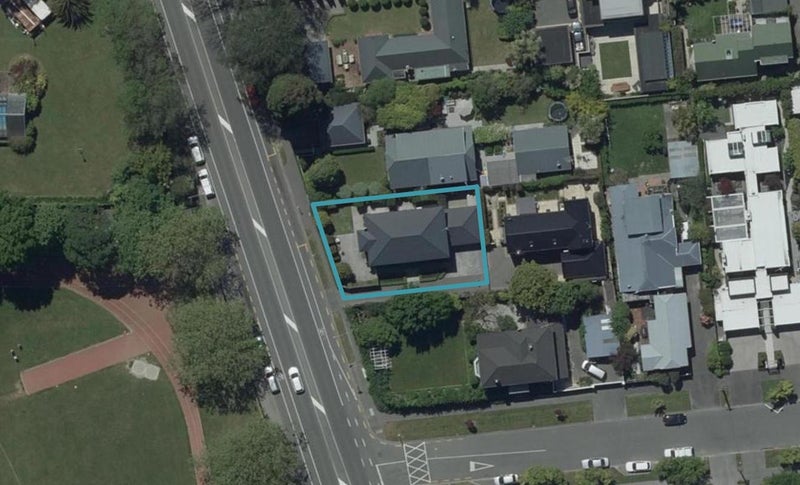 102 Straven Road, Fendalton, Christchurch - Carousel 1
