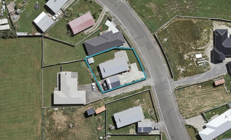 49 Mavora Crescent, Heidelberg, Invercargill - Carousel 1