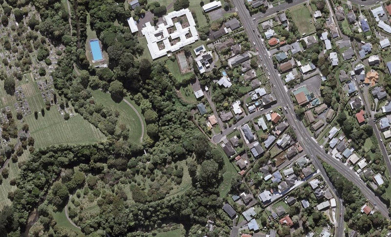 13 Warangi Street, Strandon, New Plymouth - Carousel 1